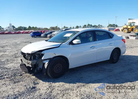 2017 Nissan Sentra S z USA, uszkodzony, nr VIN 3N1AB7APXHL637899